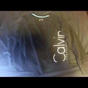 Calvin Klien crew neck w hat